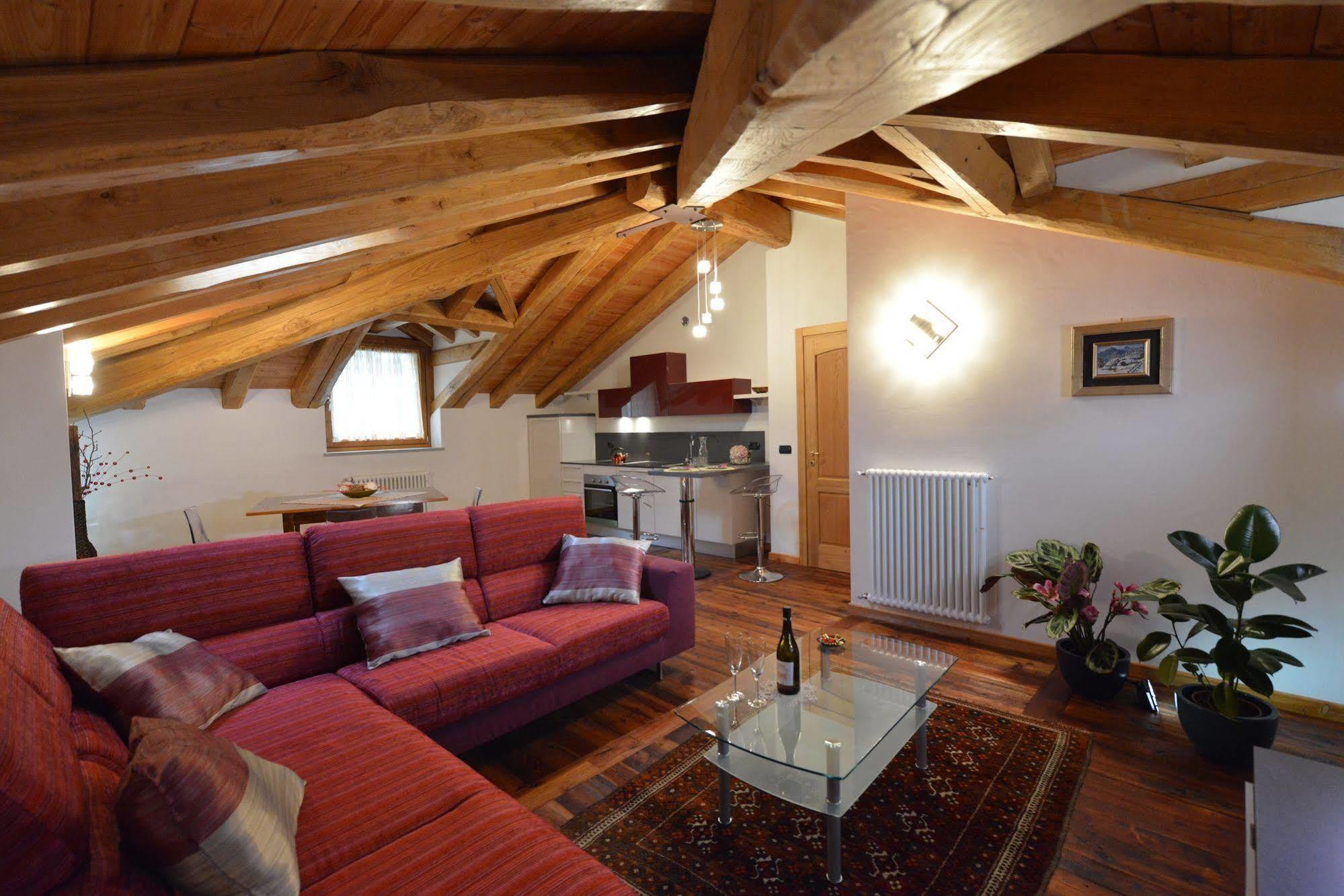 Au Berceau Du Bien-Etre Villa Chambave Eksteriør billede